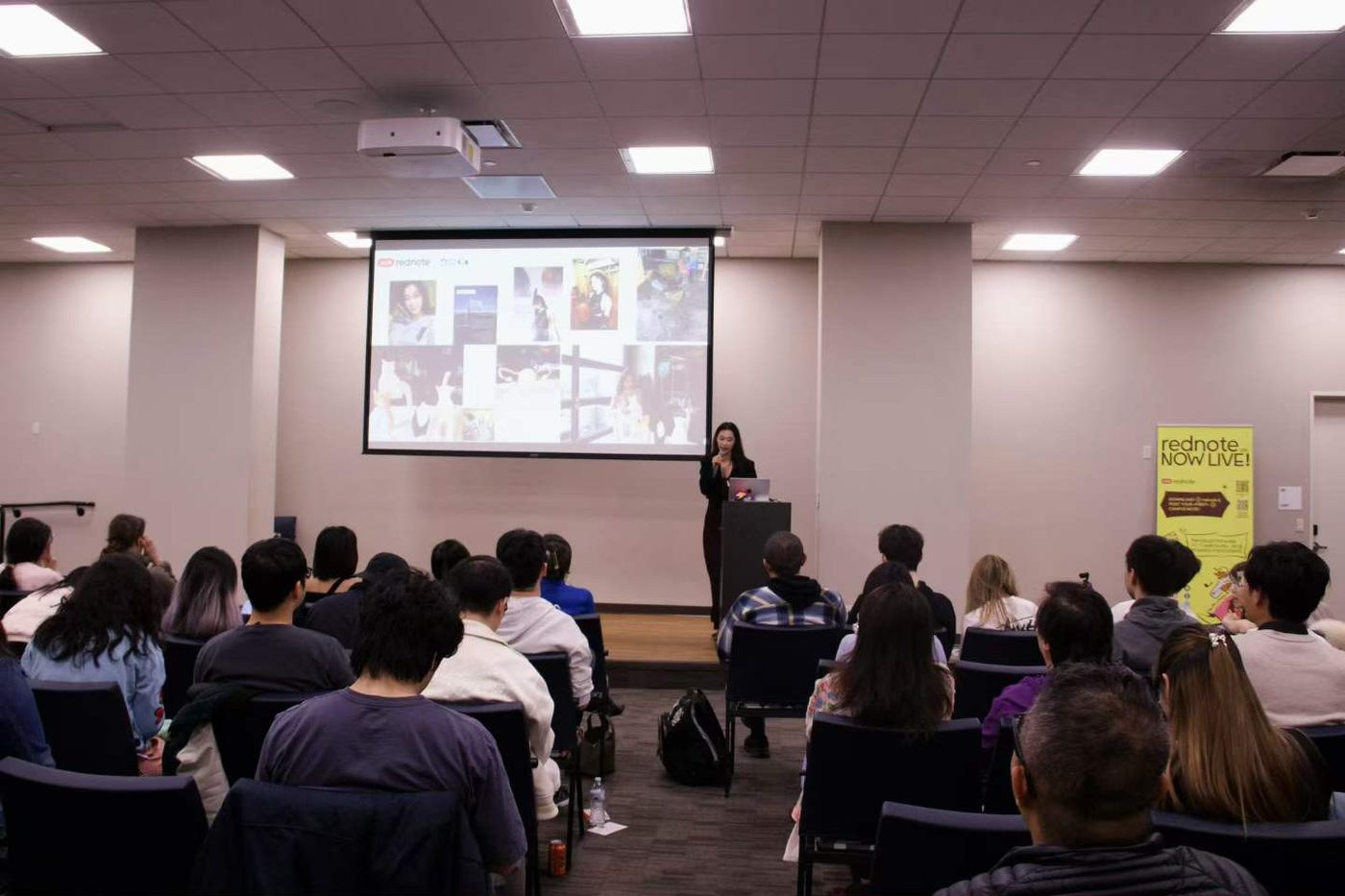 Speaking at the Xiaohongshu University Series